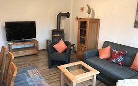 An der Weissen Mauer 14 Ferienwohnung 1 u 2
